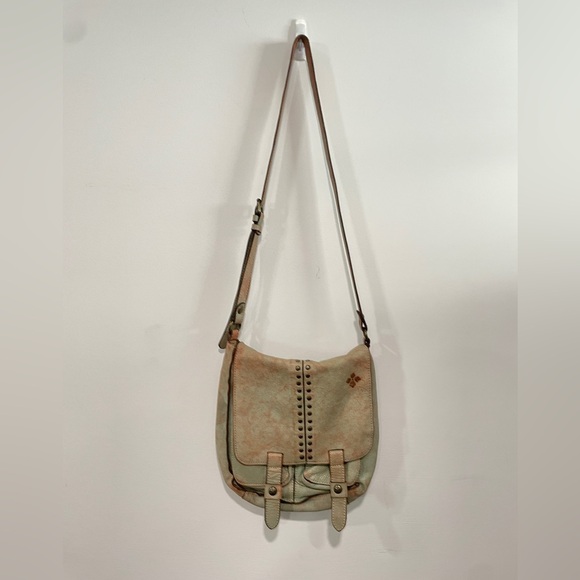 Patricia Nash Armeno Messenger Crossbody Bag - Picture 2 of 11